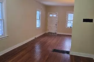 2647 Poplar Ave, Evanston, IL 60201 - Photo 6