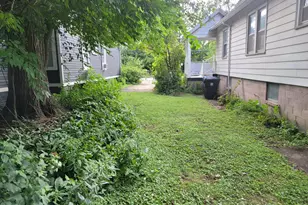 2647 Poplar Ave, Evanston, IL 60201 - Photo 2