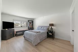 812 Dracut Ln, Schaumburg, IL 60173 - Photo 12