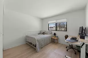 812 Dracut Ln, Schaumburg, IL 60173 - Photo 16