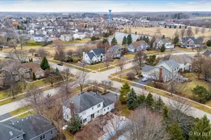 39W901 Carl Sandburg Rd, Saint Charles, IL 60175 - Photo 58