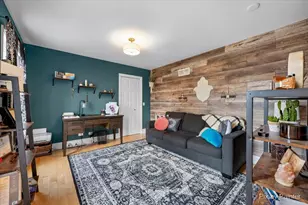 39W901 Carl Sandburg Rd, Saint Charles, IL 60175 - Photo 28