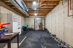 39W901 Carl Sandburg Rd, Saint Charles, IL 60175 - Photo 42