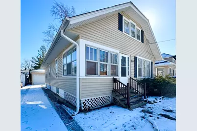 712 S Spencer Street, Aurora, IL 60505 - Photo 1