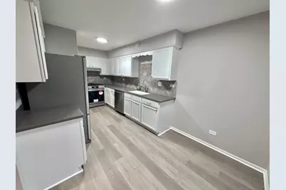 652 E Whispering Oaks Court #652, Palatine, IL 60074 - Photo 8