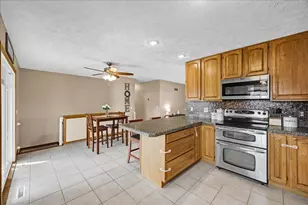 505 W North St, Danvers, IL 61732 - Photo 12