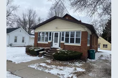 310 S Murdock Street, Streator, IL 61364 - Photo 2