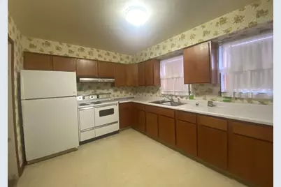 310 S Murdock Street, Streator, IL 61364 - Photo 10