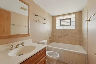 387 Madison Avenue, Calumet City, IL 60409 - Photo 14