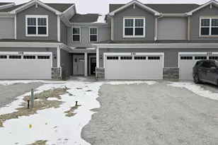 246 Cooney Wy, Oswego, IL 60543 - Photo 1