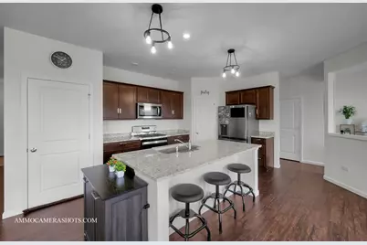 1398 Kessler Drive, Mundelein, IL 60060 - Photo 8