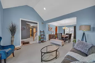 25216 Round Barn Rd, Plainfield, IL 60585 - Photo 4