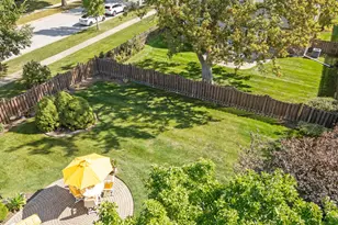 2439 N Windsor Dr, Arlington Heights, IL 60004 - Photo 36