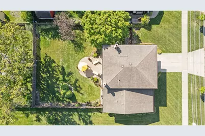 2439 N Windsor Drive, Arlington Heights, IL 60004 - Photo 28