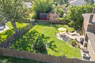 2439 N Windsor Dr, Arlington Heights, IL 60004 - Photo 30