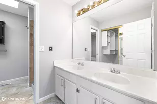 313 Cromwell Ct, Westmont, IL 60559 - Photo 14