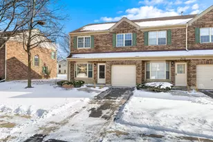 313 Cromwell Ct, Westmont, IL 60559 - Photo 2