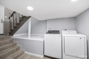 1914 S 8th Ave, Maywood, IL 60153 - Photo 16