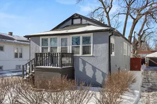 1914 S 8th Ave, Maywood, IL 60153 - Photo 1