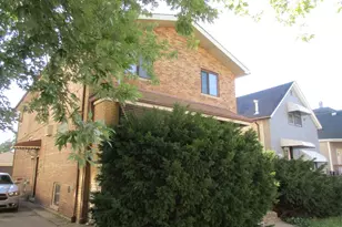 6319 S Troy St, Chicago, IL 60629 - Photo 4