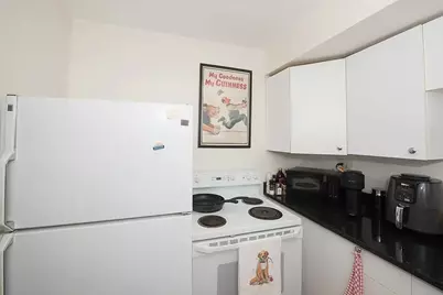 3100 N Lake Shore Drive #310, Chicago, IL 60657 - Photo 6