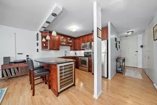 30 E Huron St, Chicago, IL 60611 - Photo 8