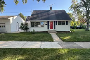 709 W Glencoe Rd, Palatine, IL 60067 - Photo 1