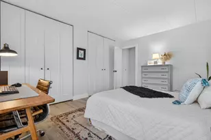 1041 N Mill St, Naperville, IL 60563 - Photo 20