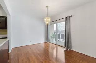 8210 Elmwood Ave, Skokie, IL 60077 - Photo 6