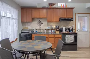 10609 Nevada Ave, Melrose Park, IL 60164 - Photo 24