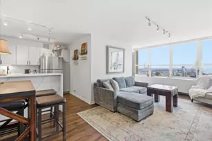 655 W Irving Park Rd, Chicago, IL 60613 - Photo 4