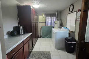 1939 Weston Ln, Schaumburg, IL 60193 - Photo 18