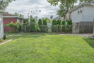 1042 Circle Ave, Forest Park, IL 60130 - Photo 50