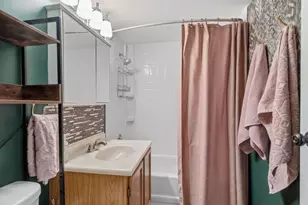 841 N York St, Elmhurst, IL 60126 - Photo 12