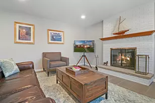 2532 N Jackson Street N, Waukegan, IL 60087 - Photo 4