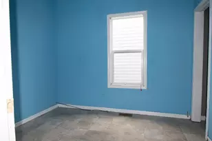 10516 S Ave L, Chicago, IL 60617 - Photo 6