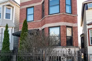 4612 N Claremont Ave, Chicago, IL 60625 - Photo 2