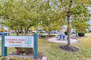 8872 W Jody Ln, Des Plaines, IL 60016 - Photo 22