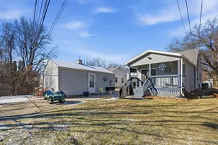 33 Blackhawk Hills Ct, Rock Island, IL 61201 - Photo 20