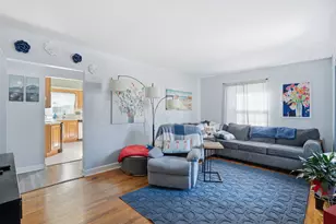 33 Blackhawk Hills Ct, Rock Island, IL 61201 - Photo 4