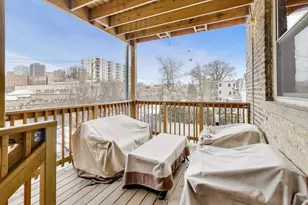 6251 N Magnolia Ave, Chicago, IL 60660 - Photo 12