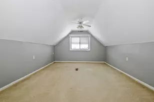 7805 Natchez Ave, Burbank, IL 60459 - Photo 12
