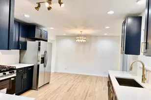 960 E 167th St, South Holland, IL 60473 - Photo 4