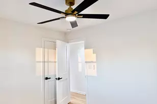 960 E 167th St, South Holland, IL 60473 - Photo 28