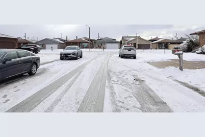 306 Escanaba Avenue, Calumet City, IL 60409 - Photo 4