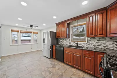 12943 S Manistee Avenue, Chicago, IL 60633 - Photo 20