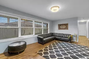 6756 N Keating Ave, Lincolnwood, IL 60712 - Photo 6