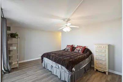 1800 7th Street #11C, East Moline, IL 61244 - Photo 16