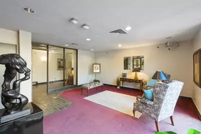 1800 7th Street #11C, East Moline, IL 61244 - Photo 4