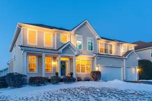 437 Red Cedar Rd, Lake Villa, IL 60046 - Photo 2